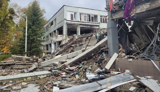 War-Child-Holland_Ukraine-new-attacks-October_Education-App-CWTL_1_Ukraine_221011