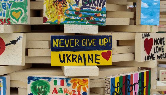 War-Child_Oekraïne_Stockfoto_220227