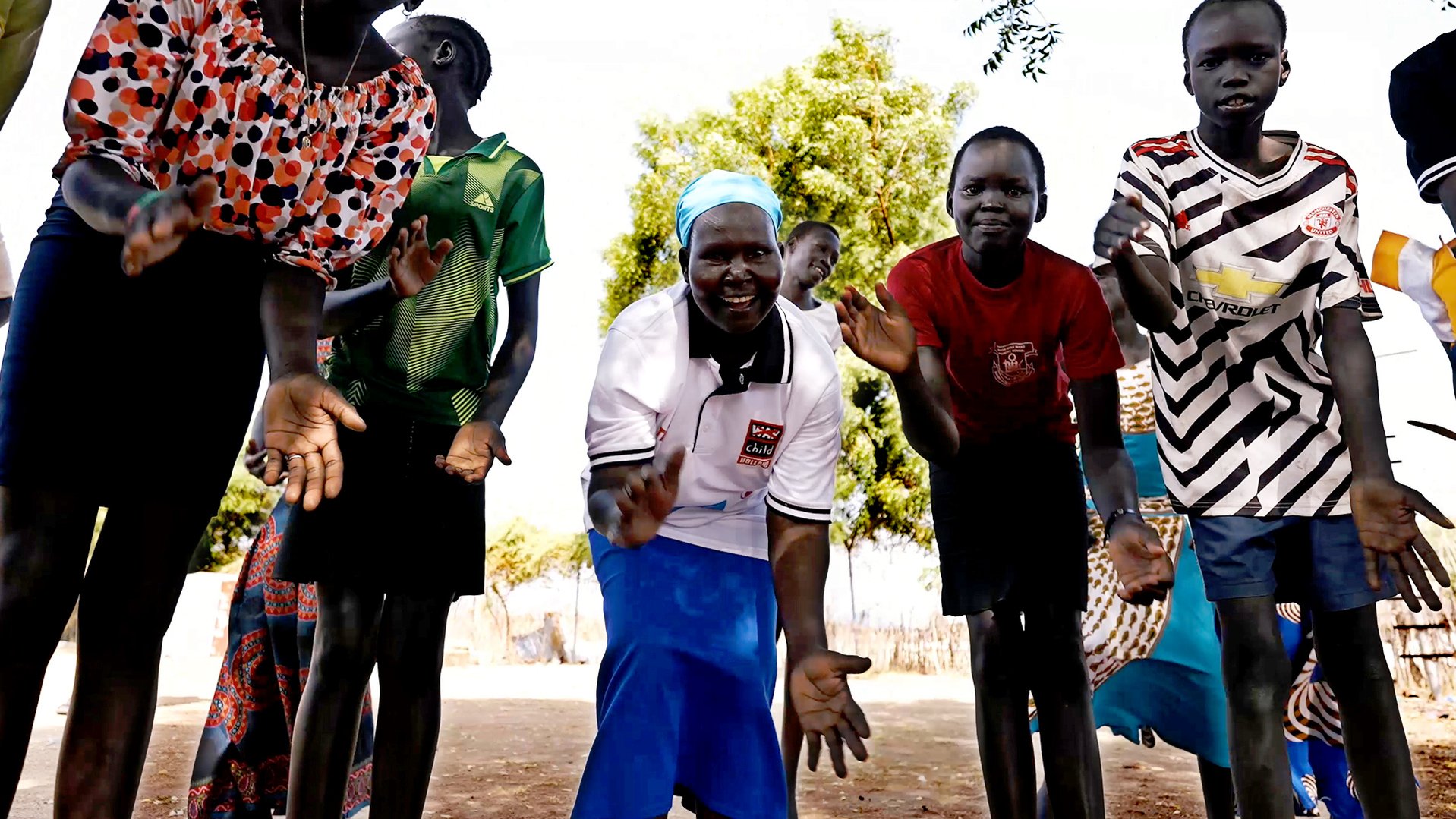 Children playing together during a War Child's TeamUp session