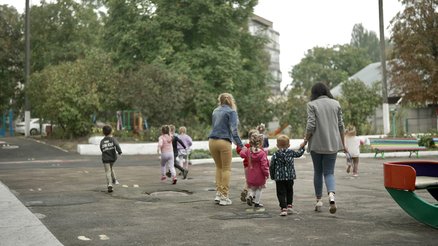 6_230911_WCH_UKR_Uzhorod_UkraineResponse_MJ2028-09-11.Research priority setting for integrated early child development and violence prevention (ECD+) in low and middle income countries_An expert opinion e (1)