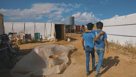 Syrian boys in refugeecamp_Shield_War Child Lebanon_191108