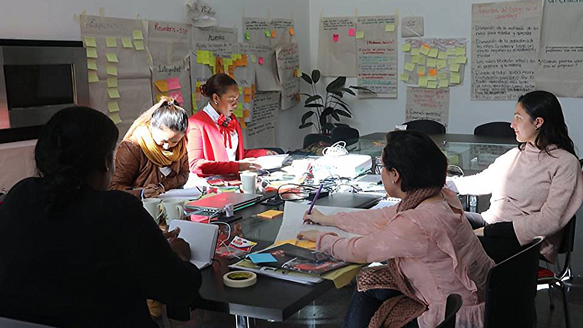 Teachers classroom learning education_War Child Lebanon_19XXXX