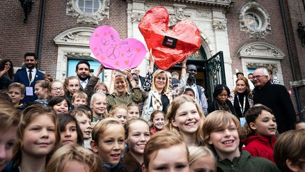 Getekend voor het leven overhandiging petitie_War Child Nederland_191009