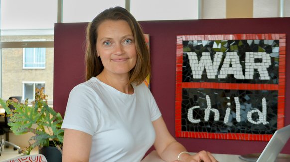 Sasha is a Ukrainian refugee in the Netherlands working with War Child to support the children of her countries